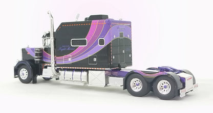 1:64 Peterbilt Model 379 Big-Bunk with 53' Tri-Axle Van - Night Moves